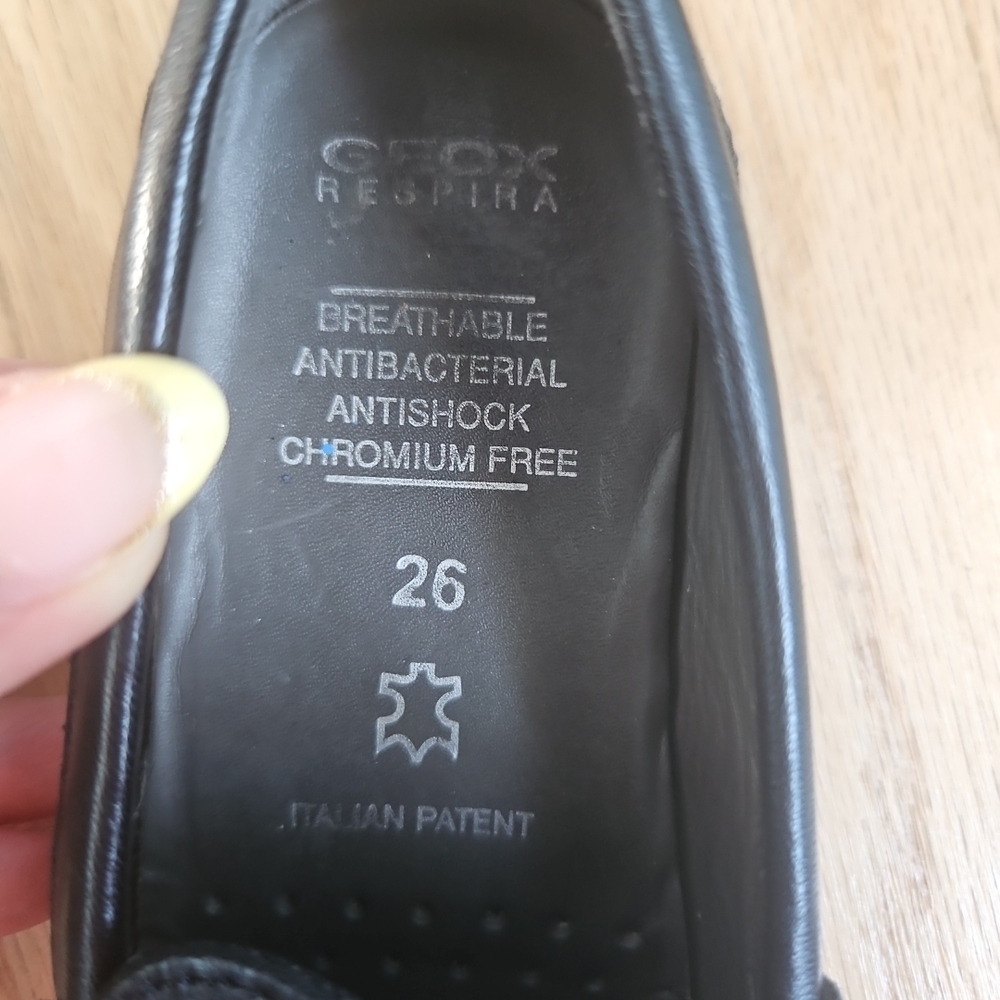 Geox Boys Black Leather Loafers Size 26